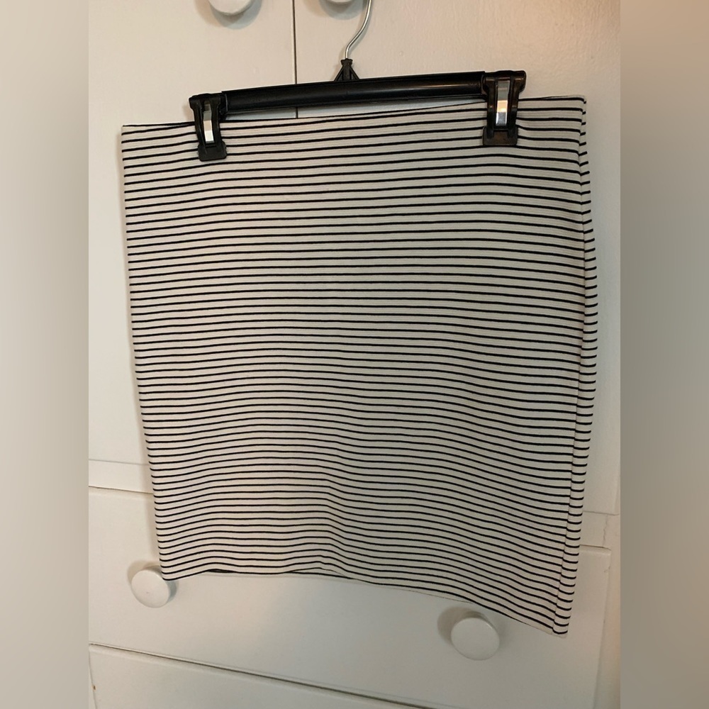 LOFT VERTICAL STRIPED ELASTIC WAIST STRETCH PONTE MINI PENCIL SKIRT NWT SZ M - Picture 4 of 9